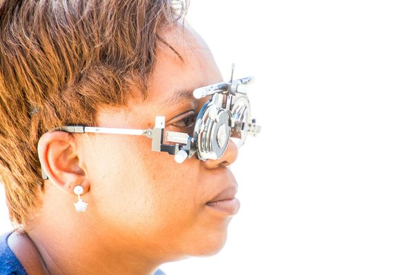 Visite auprès d'un opticien à Tours : conseils pour vous préparer