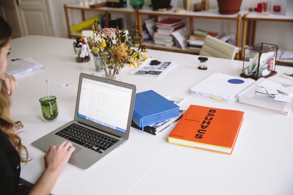 Comment travailler dans les ressources humaines sans diplôme ?